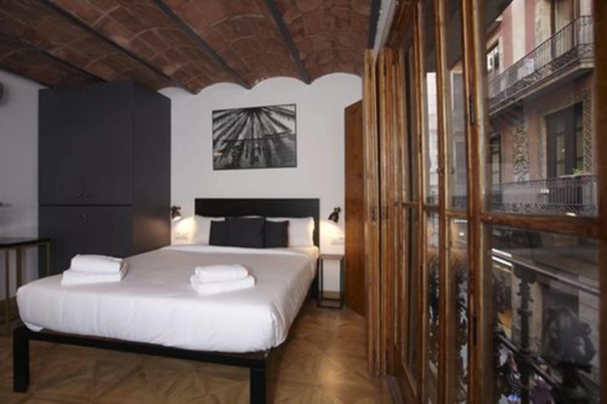 L'Escudellers By The Streets Apartment Барселона Екстериор снимка